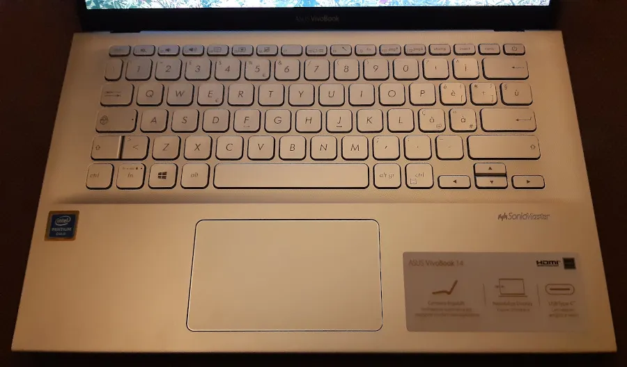 Asus VivoBook 14 S412UA tastiera