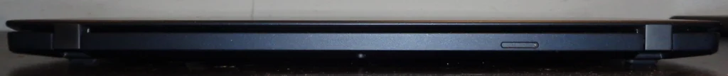 Vista posteriore chiuso con slot per schede SIM Lenovo ThinkPad T480s